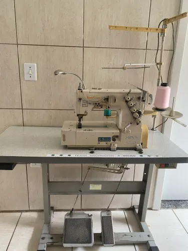 Vendo máquina de costura Cobertura 