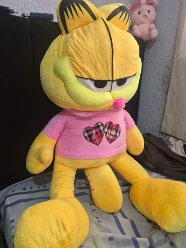 Urso de pelúcia grande garfilde