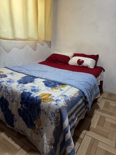 Vende ou troca, cama de casal box conjugada.