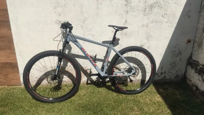 Bicicleta Audax ADX 100 Shimano Alivio Aro 29, Tamanho G 19
