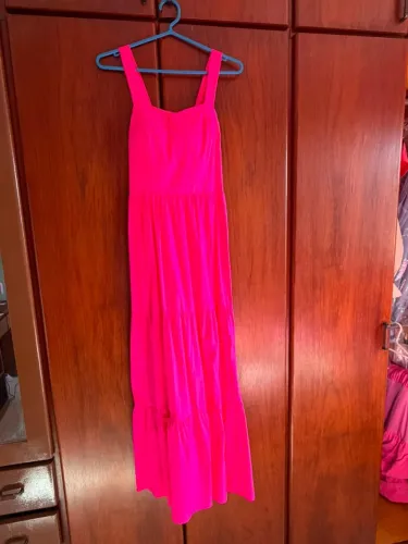 Vestido rosa longo