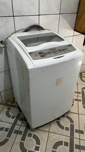 Máquina de Lavar Roupa Usada