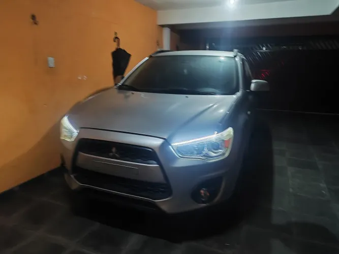 Mitsubishi ASX 2.0 16V 160cv Aut. 2013