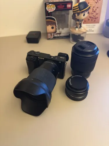 Camera Sony A6000 + lente 16mm, 35mm e 24mm