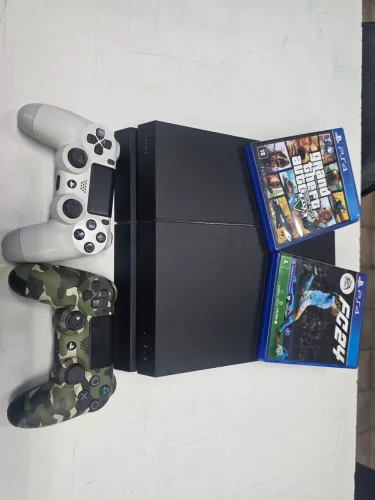 Playstation 4 500Gb 2 Jogos 2 Controle