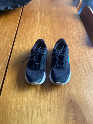 Vendo tênis Nike