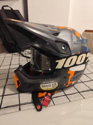 Capacete Bell