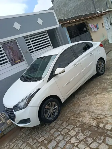Hyundai HB20S C.plus/c.style 1.6 Flex 16V Mec.4p 2018