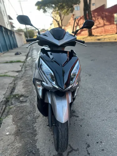 Elite 125 cinza