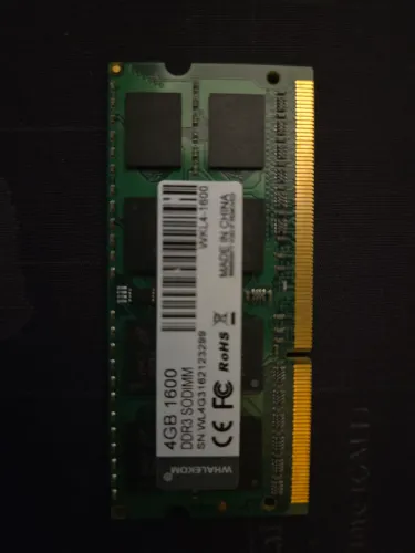 Memória RAM 4GB Whalecom 1600 MHz (PC3-12800)
