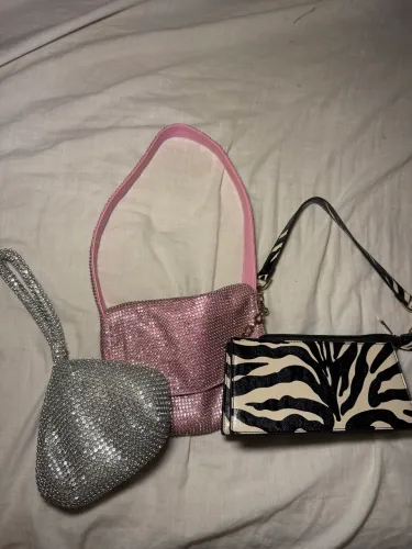 Bolsas de Dubai - PRETTY LITTLE THINGS