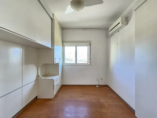 Apartamento à venda no Condomínio Resort Tamboré Santana de Parnaíba
