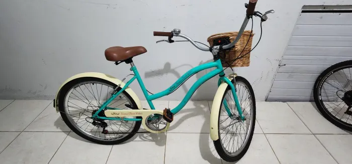 Bicicleta Retrô Aro 26 Com Cesta Vime 6v Bagageiro