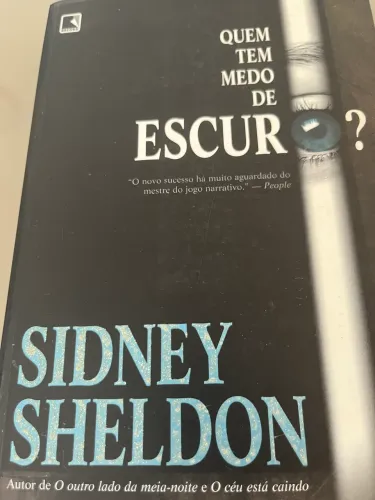 Livro - Quem tem medo de escuro? (Sidney Sheldon)