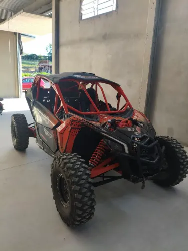CAN AM Outlander Max XT 2017