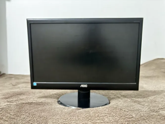 Monitor AOC 18,5