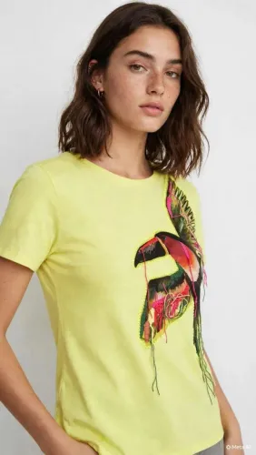t-shirt amarela neon Farm estampa "tucano colorido"