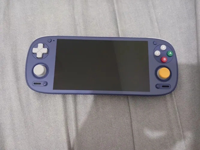Retroid Pocket 5 GC GameCube Handheld