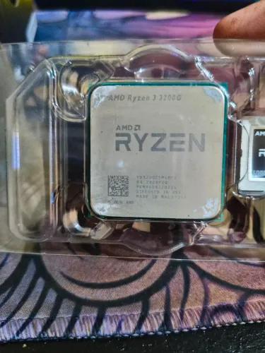 PROCESSADOR RYZEN 3 3200G COM COOLER ORIGINAL