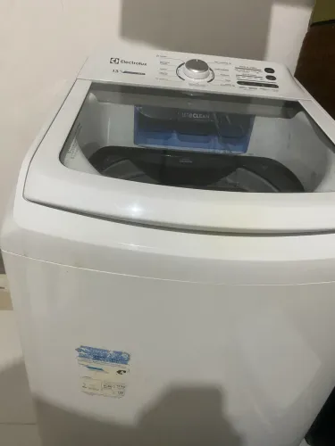Máquina de lavar 220V