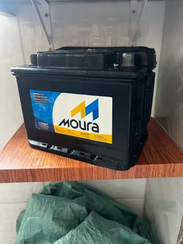 Bateria Moura 70A 12v estado de novo
