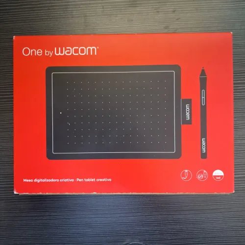 Mesa Digitalizadora Wacom One by Wacom CTL-472 Seminova com Caneta Original