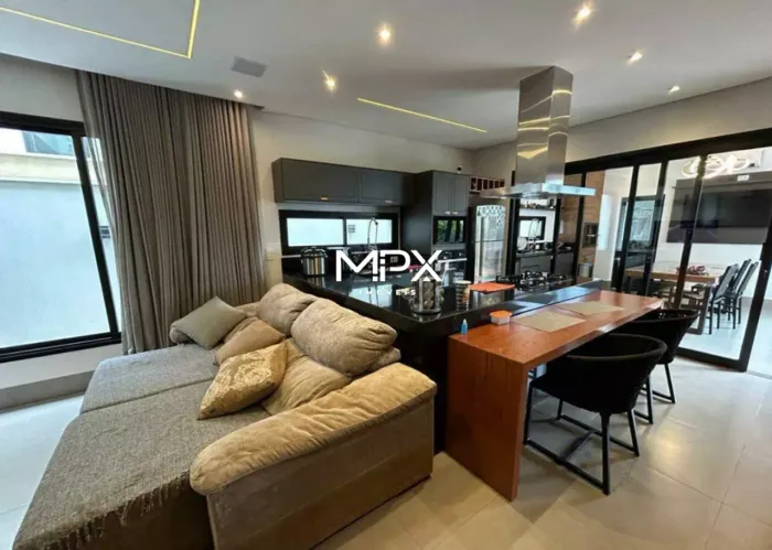 Casa à venda e para alugar no Condomínio Villa Bela Vista em Piracicaba