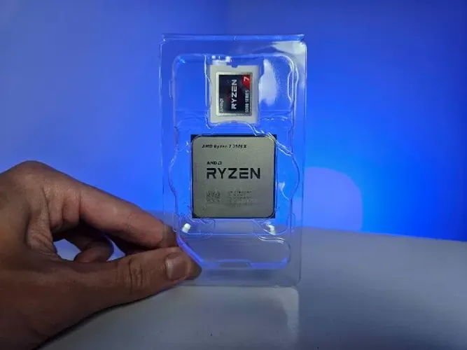 AMD Ryzen 7 3800X