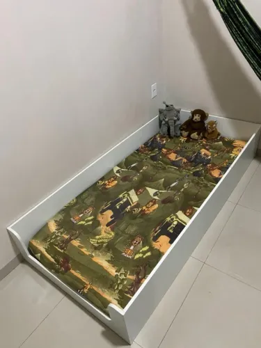 Cama Montessoriana infantil Solteiro - Branca - Pouquíssimo uso