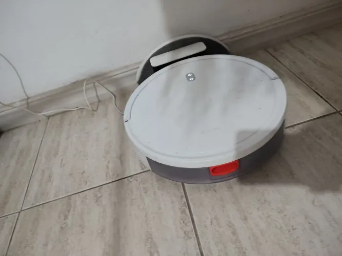 Aspirador robot xiaome E20
