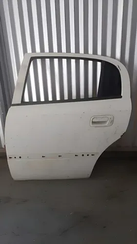 Porta Traseira Esquerda Astra 1998 A 2011 Traseira Esquerda Branca