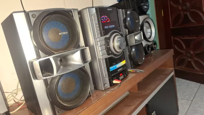 Mini system sony mhc gt 222