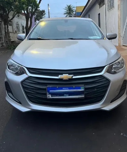 CARRO ÔNIX 2020 Prata