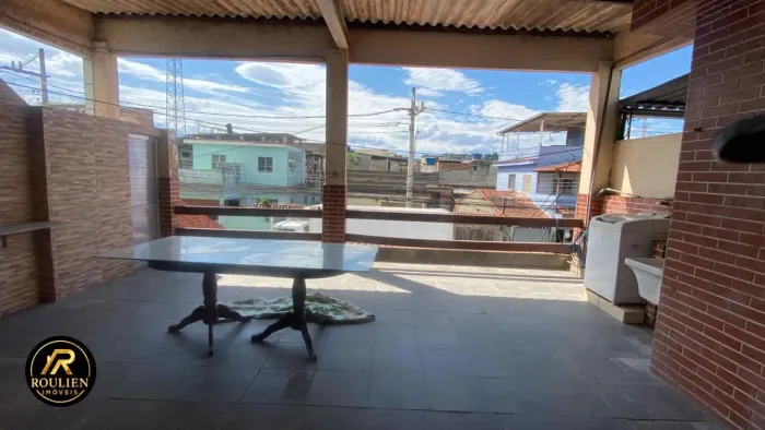 Casa à venda ou locação no Kennedy, Nova Iguaçu-RJ: 3 quartos, 1 suíte, 2 salas, 3 banheir