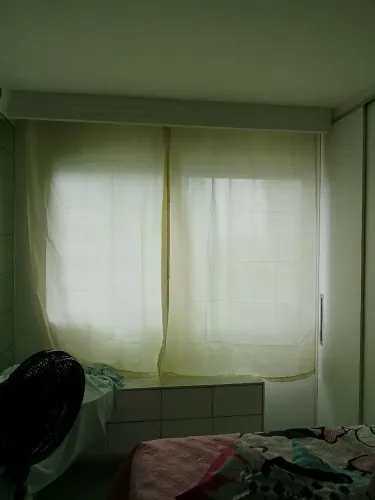 Instalação de cortinas.