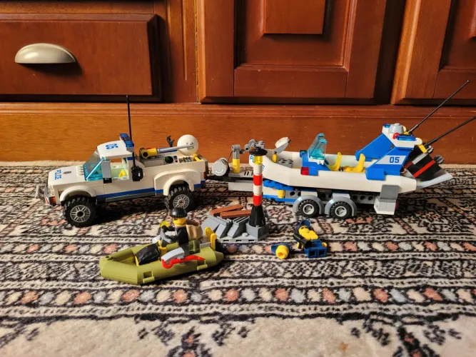 Lego Perseguição de Barco