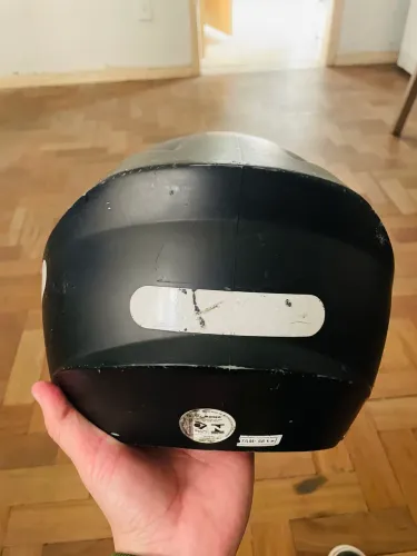 Capacete sem viseira
