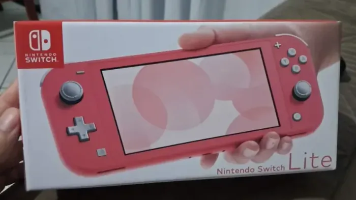 SWITCH LITE CORAL