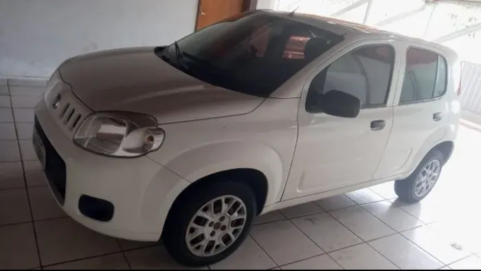 Fiat Uno Vivace/rua 1.0 EVO Fire Flex 8V 5P 2014