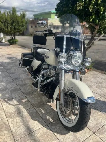 ROAD KING CLASSIC A MAIS CLASSICA DA HD