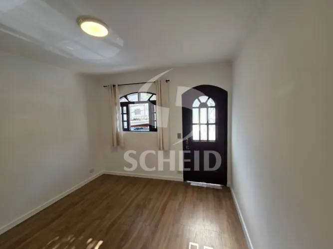 Casa em Condomínio para locação no Jardim Marajoara com 120m², 2 dormitórios, 2 vagas.