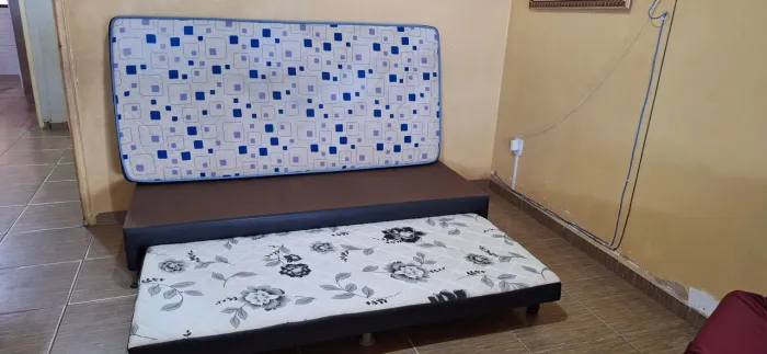 Cama box solteiro com cama auxiliar