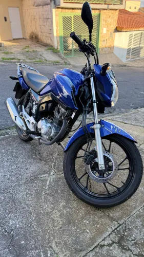 Vende se moto 160 Fan azul 
