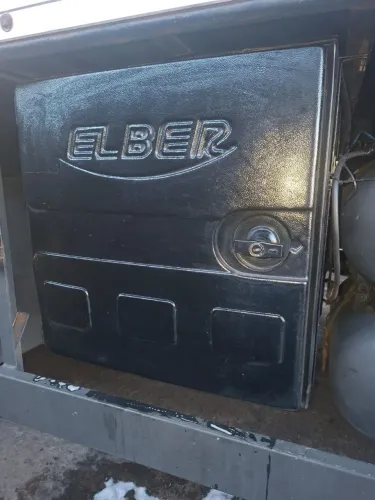 Geladeira de Caminhão Externa Elber