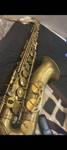 Sax tenor Winner- usado em boa condição em Sib