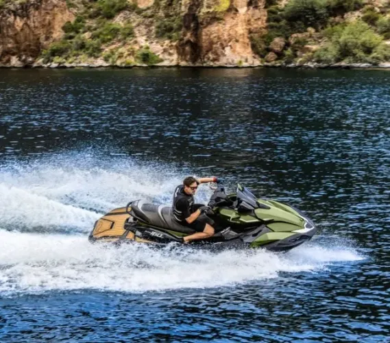 KAWASAKI JET SKI ULTRA 160LX