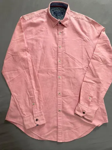 Camisa Zara rosa