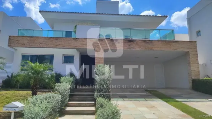 Casa Condominio - JARDINS ROMA (COND.)