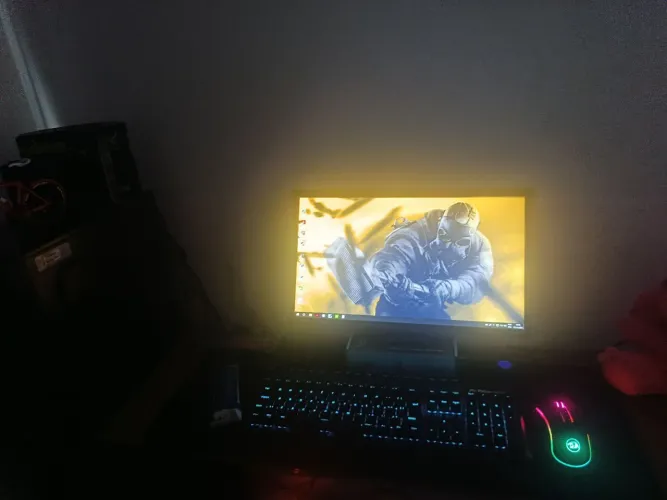 Pc gamer Vendo ou troco em iPhone Chama