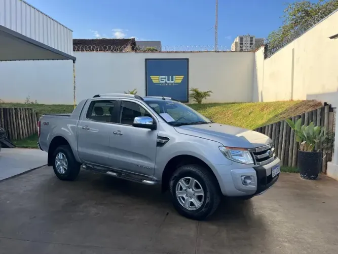 Ford Ranger Limited 3.2 20V 4X4 CD Aut. Dies. 2015